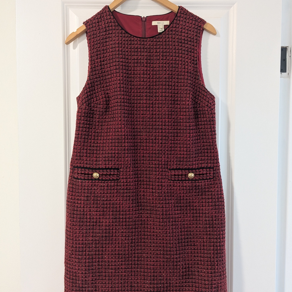 RW&Co Burgundy Boucle Shift NWT Sz 4